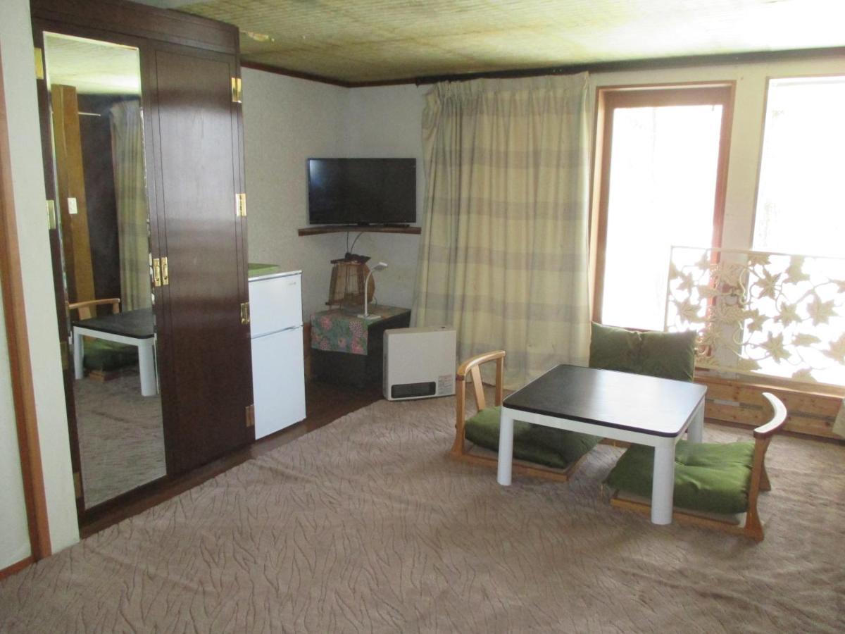 Pension Hakuba 70 Exteriör bild